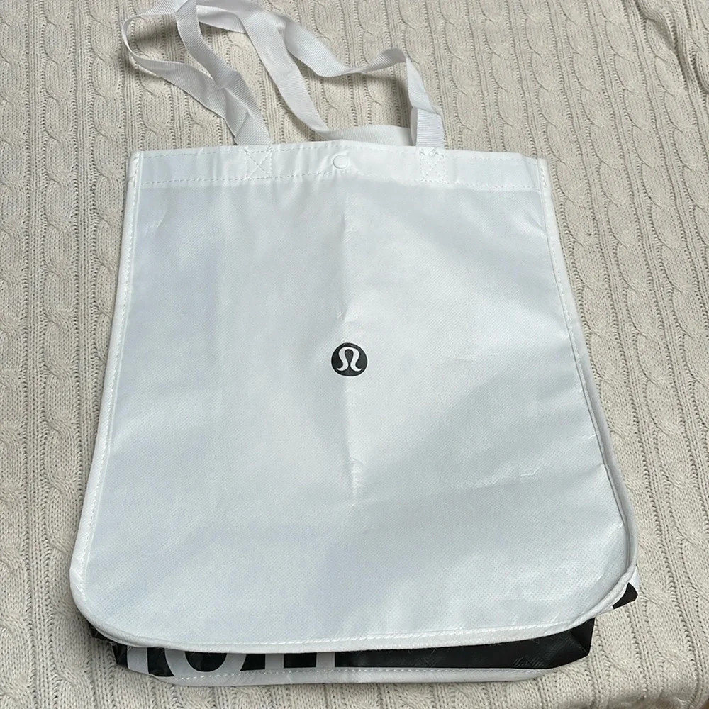 Lululemon reusable tote Snap closure. Black and white. 16” long x 14” wide x 6” - Picture 3 of 7